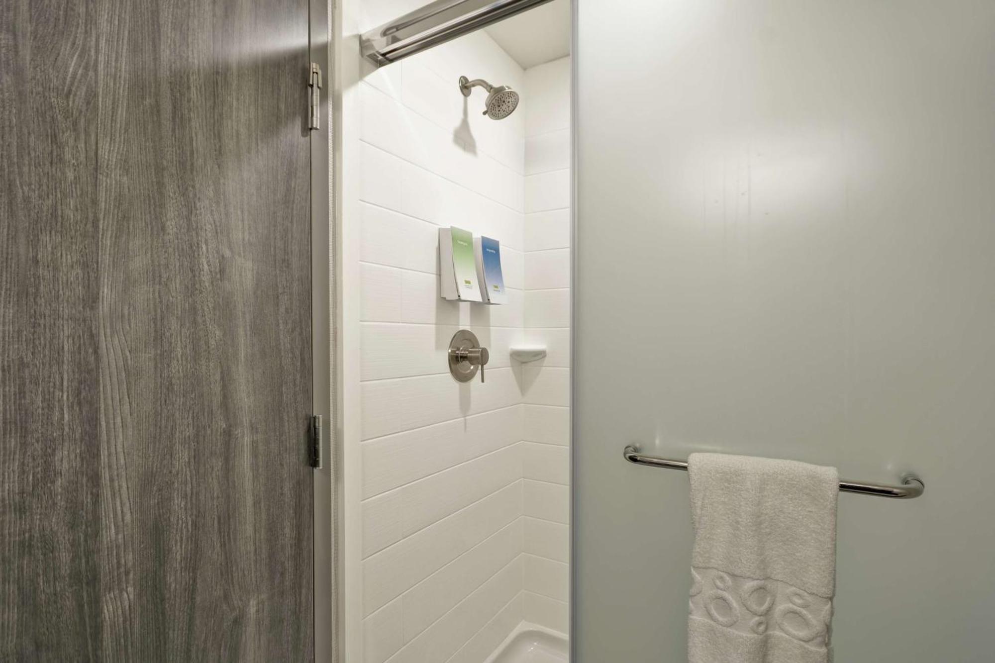 Home2 Suites By Hilton Atlanta Лития-Спрингс Экстерьер фото