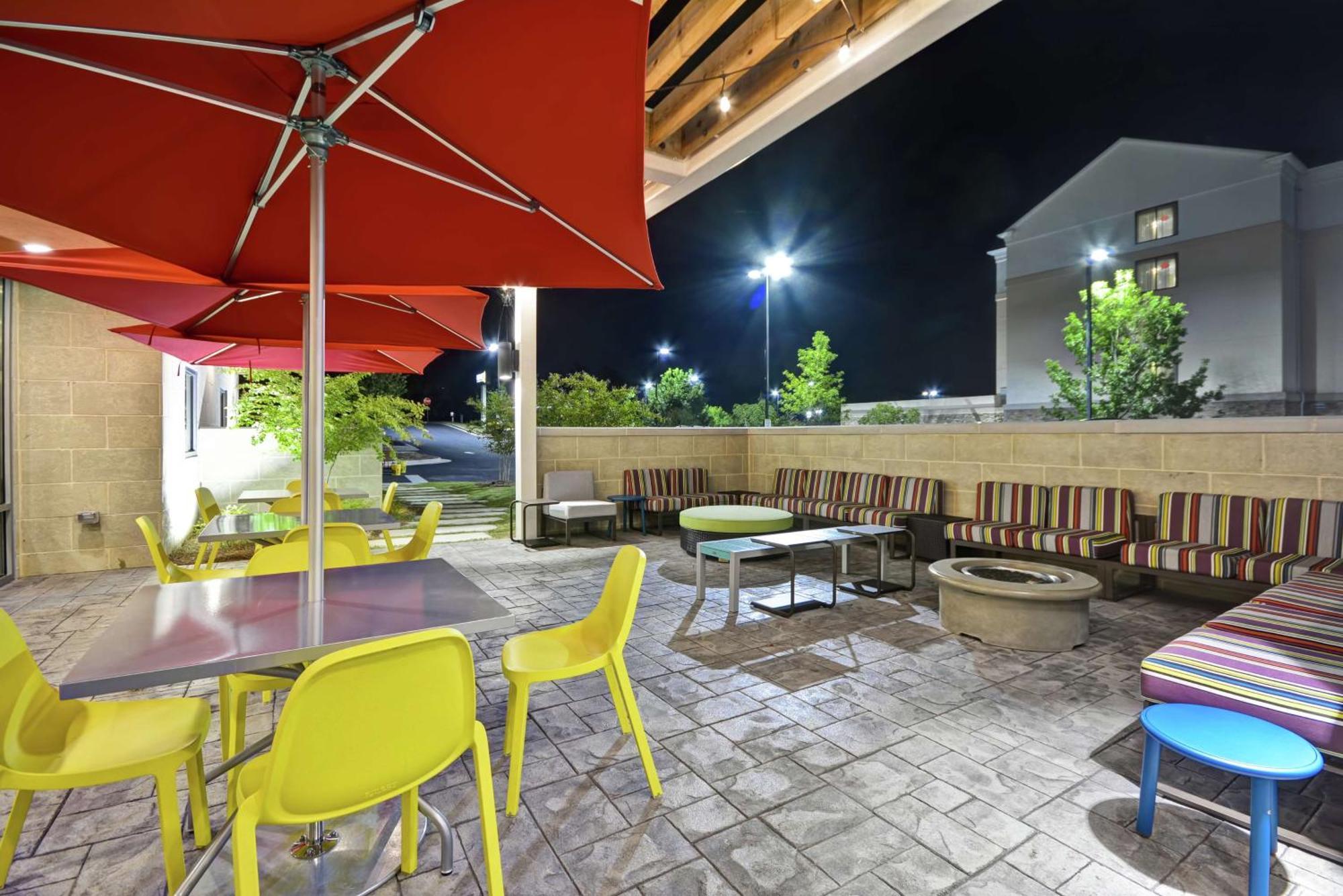 Home2 Suites By Hilton Atlanta Лития-Спрингс Экстерьер фото